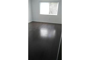 18890 NW 57th Ave APT 306, Hialeah, FL 33015, Sold 10/03/23