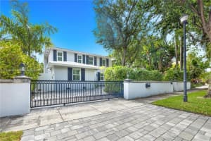 4531 N Bay Rd, Miami Beach, FL 33140, Sold 06/25/24