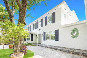 4531 N Bay Rd, Miami Beach, FL 33140, Sold 06/25/24