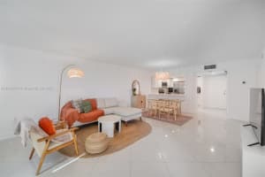 3000 E Sunrise Blvd #7d, Fort Lauderdale, FL 33304, Sold 10/30/23