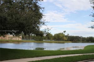 1368 Bayview Cir, Weston, FL 33326, Sold 11/20/23
