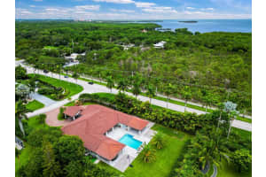 7310 SW 169th St, Palmetto Bay, FL 33157, Sold 12/04/23