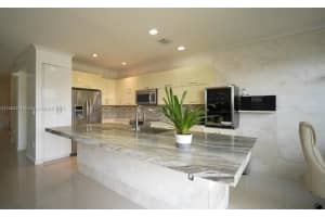 6085 NW 104th Path, Medley, FL 33178, Sold 10/16/23