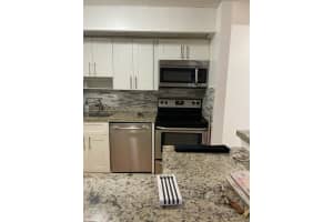 18815 NW 62nd Ave APT 104, Hialeah, FL 33015, Sold 09/25/23