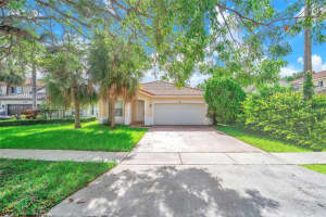 2133 NW 208th Terrace, Pembroke Pines, FL 33029, Sold 10/03/23
