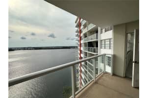 1301 NE Miami Gardens Dr #1222w, Miami, FL 33179, Sold 10/02/23
