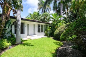 7800 Beach View Dr, North Bay Village, FL 33141, Sold 11/03/23