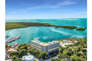 200 Harborview Dr Apartment 101, Tavernier, FL 33070, Sold 03/15/24