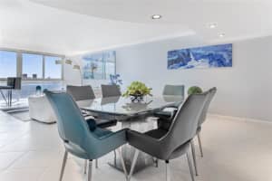 301 Lake Shore Dr APT 704, West Palm Beach, FL 33403, Sold 12/22/23