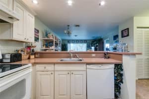 7817 Golf Cir Dr APT 309, Margate, FL 33063, Sold 02/20/24