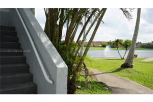 8600 SW 212th St APT 212, Cutler Bay, FL 33189, Sold 10/04/23