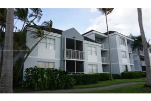 8600 SW 212th St APT 212, Cutler Bay, FL 33189, Sold 10/04/23