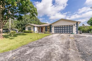 10851 SW 29th Pl, Davie, FL 33328, Sold 09/29/23