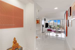 21055 Yacht Club Dr #1007, Aventura, FL 33180, Sold 09/28/23