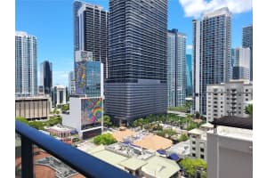 55 SW 9th St Apt 1106, Miami, FL 33130, Sold 12/04/23
