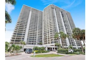 20281 E Country Club Dr APT 1405, Aventura, FL 33180, Sold 05/23/24