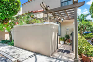 8120 SW 86th Terrace, Miami, FL 33143, Sold 11/16/23