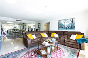 2851 NE 183rd St #701e, Aventura, FL 33160, Sold 12/18/23