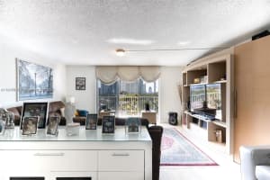2851 NE 183rd St #701e, Aventura, FL 33160, Sold 12/18/23