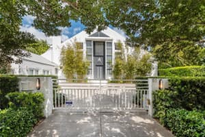 51 Island Dr, Key Biscayne, FL 33149, Sold 12/01/23