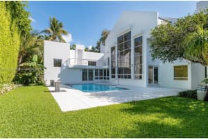 51 Island Dr, Key Biscayne, FL 33149, Sold 12/01/23