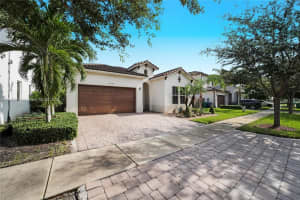 14929 SW 176th Terr, Miami, FL 33187, Sold 10/18/23