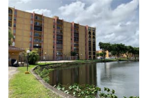 4717 NW 7th St Apt 708-10, Miami, FL 33126, Sold 01/26/24