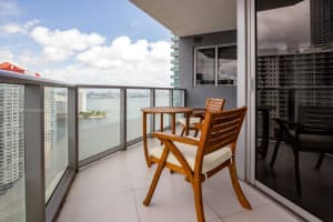 Brickell House, 1300 Brickell Bay Dr #3207, Miami, FL 33131, Sold 01/12/24
