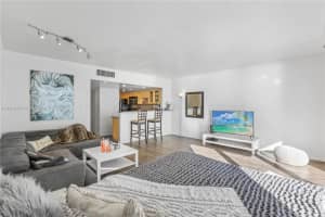 1000 West Ave APT 628, Miami Beach, FL 33139, Sold 11/01/23