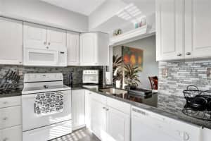 6422 Pinehurst Cir D29, Tamarac, FL 33321, Sold 11/08/23