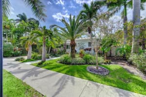 1016 Harrison St, Hollywood, FL 33019, - MLS#A11446039