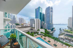 31 SE 5th St APT 1808, Miami, FL 33131, Sold 04/17/24