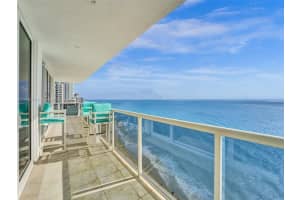 3725 S Ocean Dr ph01, Hollywood, FL 33019, Sold 09/27/23
