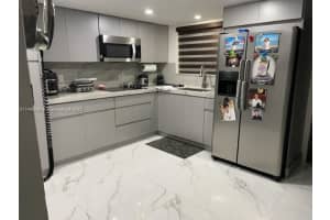 8430 NW 8th St APT B11, Miami, FL 33126, Sold 11/14/23
