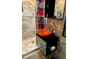 8430 NW 8th St APT B11, Miami, FL 33126, Sold 11/14/23