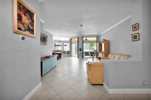 3856 Falcon Ridge Cir, Weston, FL 33331, Sold 09/29/23
