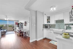 9350 Fontainebleau Blvd APT 506, Miami, FL 33172, Sold 10/25/23