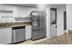 7800 Collins Ave APT 401, Miami Beach, FL 33141, Sold 12/27/23