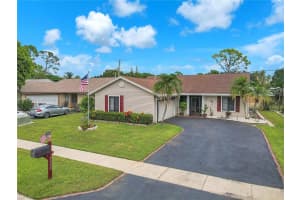 5600 Teakwood Rd, Lake Worth, FL 33467, Sold 10/19/23