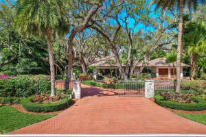 4875 SW 80th St, Miami, FL 33143, Sold 12/18/23