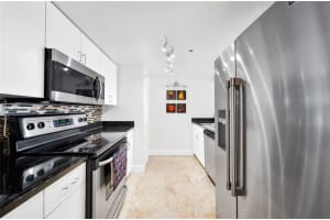 7601 E Treasure Dr APT 1824, North Bay Village, FL 33141, Sold 10/16/23