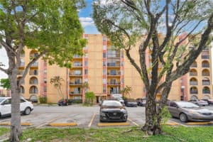 4717 NW 7th St Apt 302-10, Miami, FL 33126, Sold 11/10/23