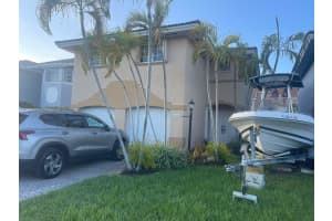 15343 SW 39th Ln, Miami, FL 33185, Sold 11/22/23