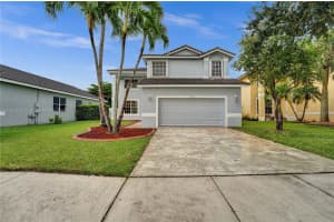 1715 NW 162nd Ave, Pembroke Pines, FL 33028, Sold 11/13/23