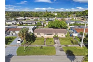 17230 NW 78th Ave, Hialeah, FL 33015, Sold 10/13/23