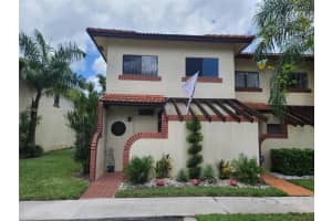 8821 NW 48th St, Sunrise, FL 33351, Sold 10/20/23