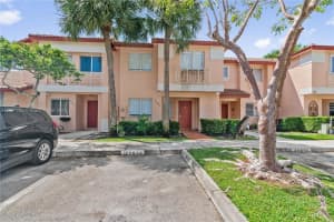 20806 NW 1st St, Pembroke Pines, FL 33029, Sold 10/24/23