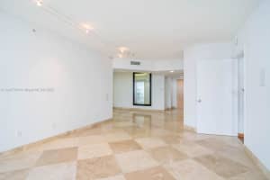 21055 Yacht Club Dr #2104, Aventura, FL 33180, Sold 11/29/23