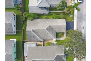 2654 Pinewood Ct, Davie, FL 33328, Sold 01/10/24