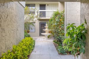 800 NW Fork Rd #10-13, Stuart, FL 34994, Sold 02/20/24